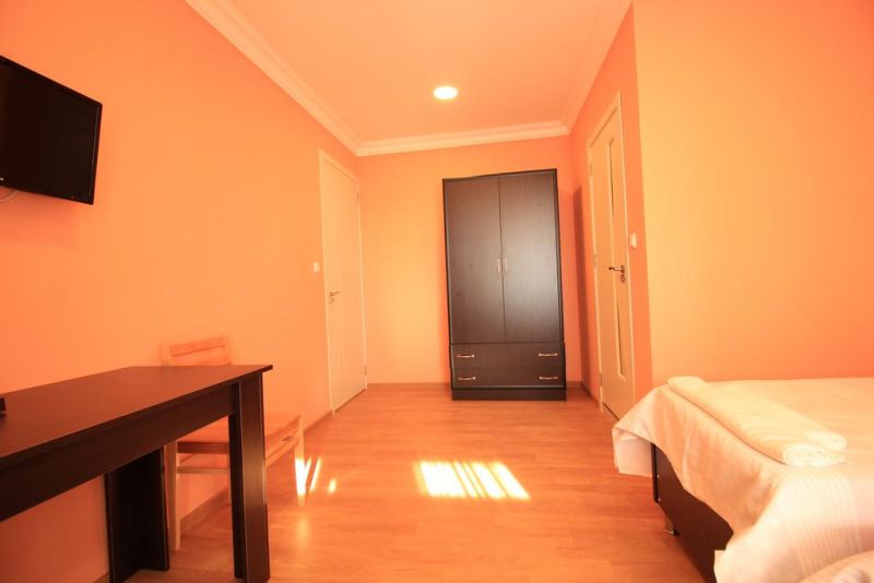 California Hotel 3*