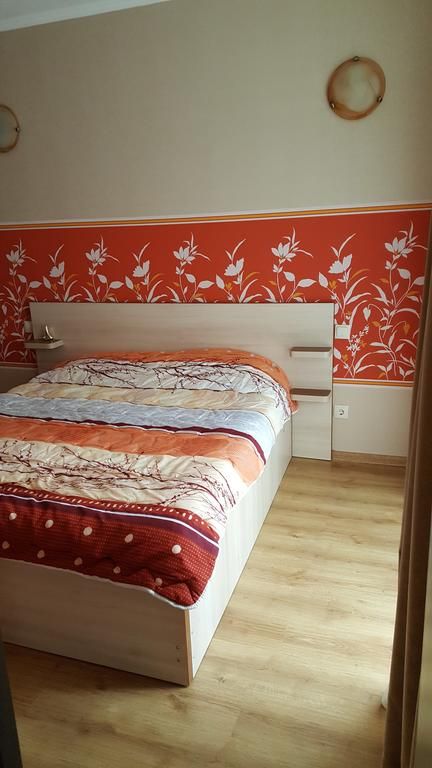 City Batumi 3*