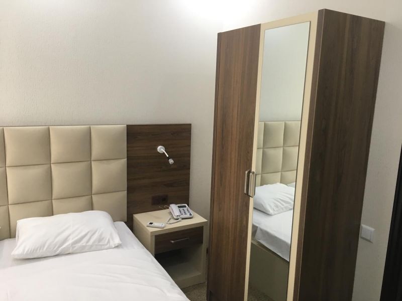 City Hotel 3*