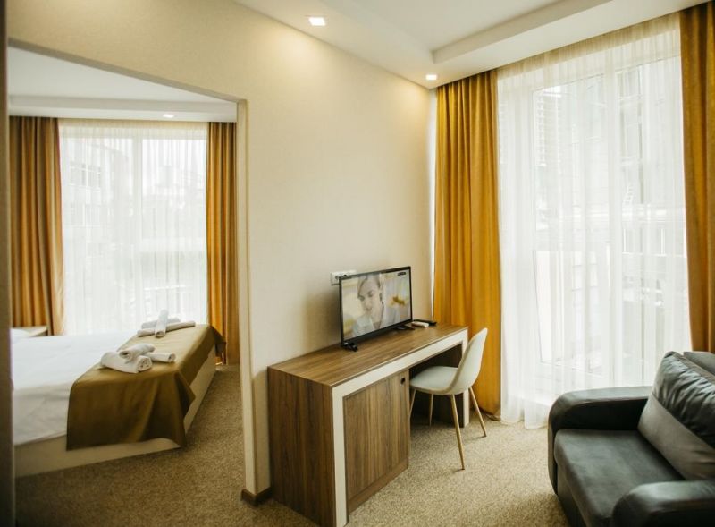 City Hotel 3*