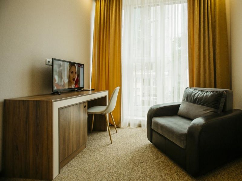 City Hotel 3*