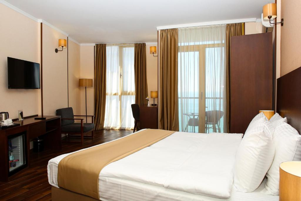 Corner Inn 4*