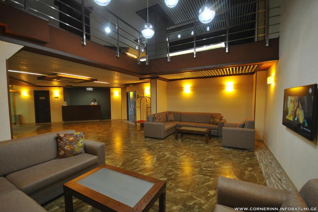 Corner Inn 4*