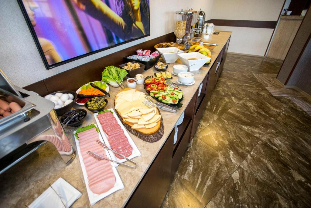 Corner Inn 4*