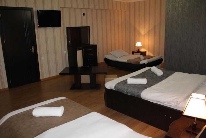 Elegance Hotel 3*