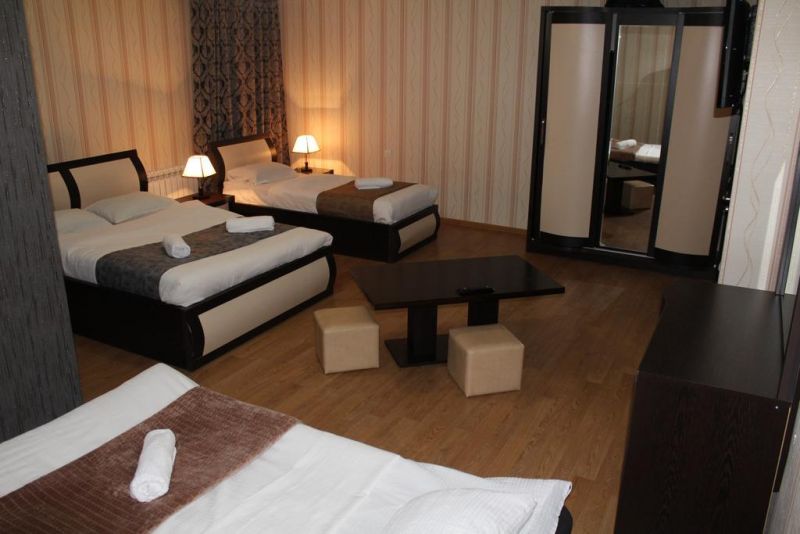 Elegance Hotel 3*