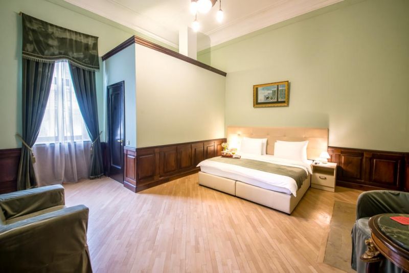Emigrant Boutique Hotel 4*