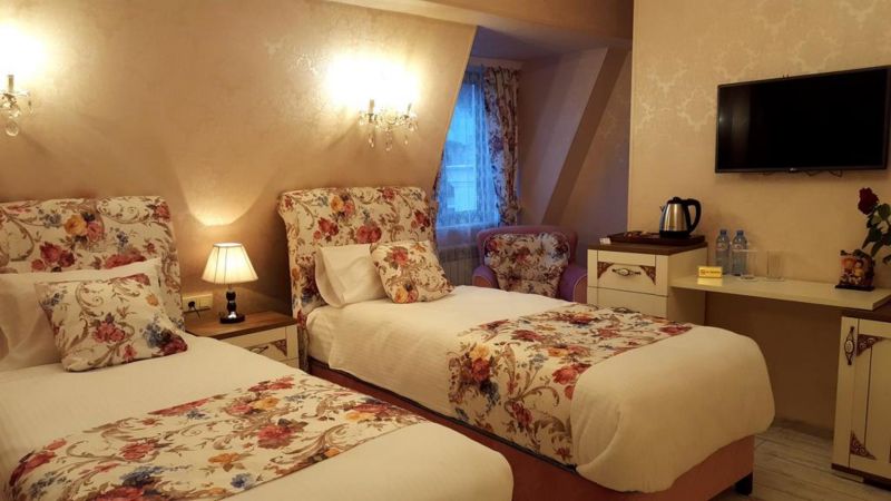 English Home Hotel Tbilisi 4*