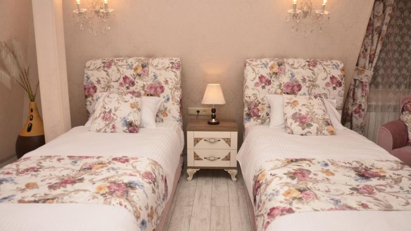 English Home Hotel Tbilisi 4*