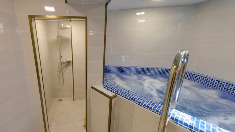 Link (Ex. Gallery Inn) 4*