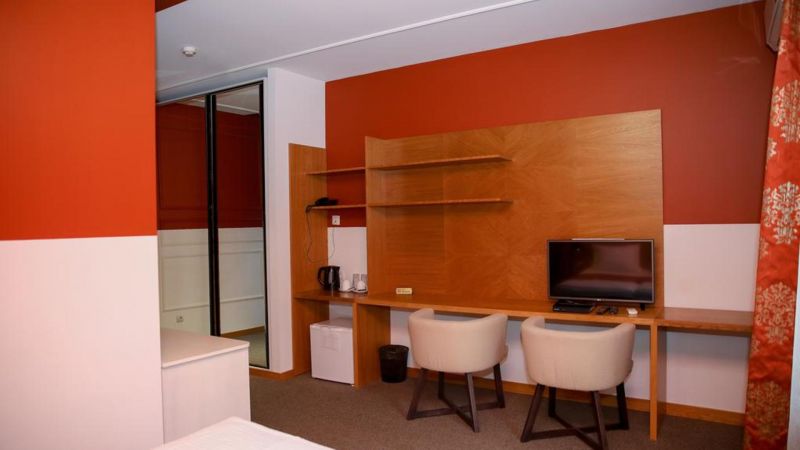 Ks Hotel 4*