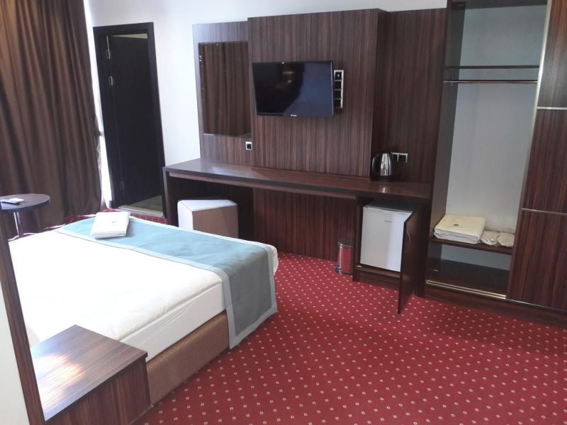 Legend Business Hotel Batumi 4*