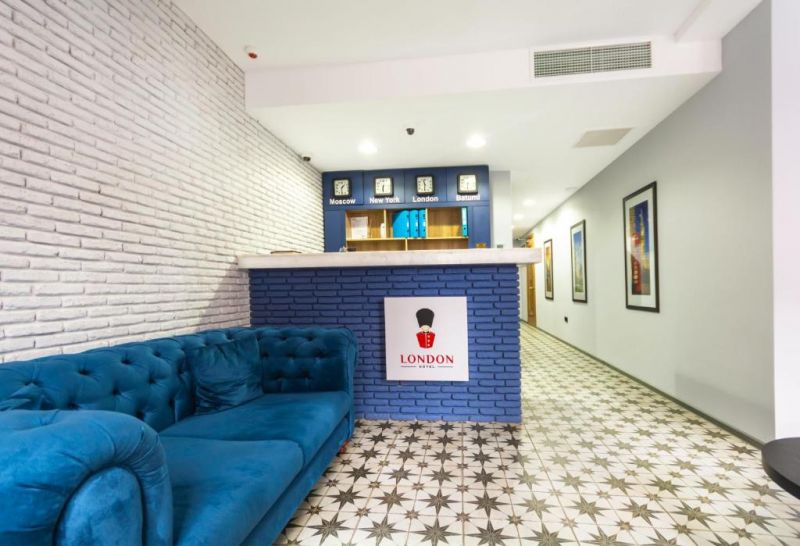 London Hotel 4*
