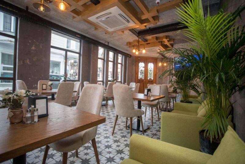 London Hotel 4*