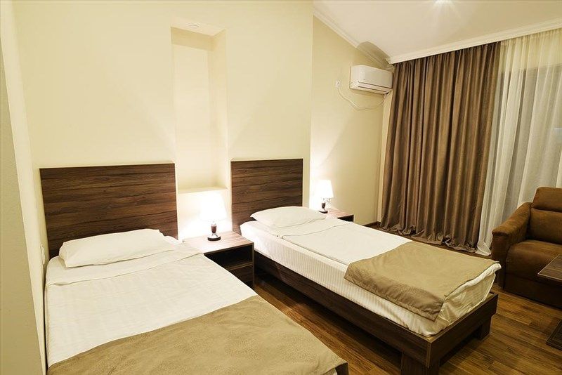 Mgk Hotel 3*
