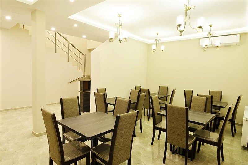 Mgk Hotel 3*