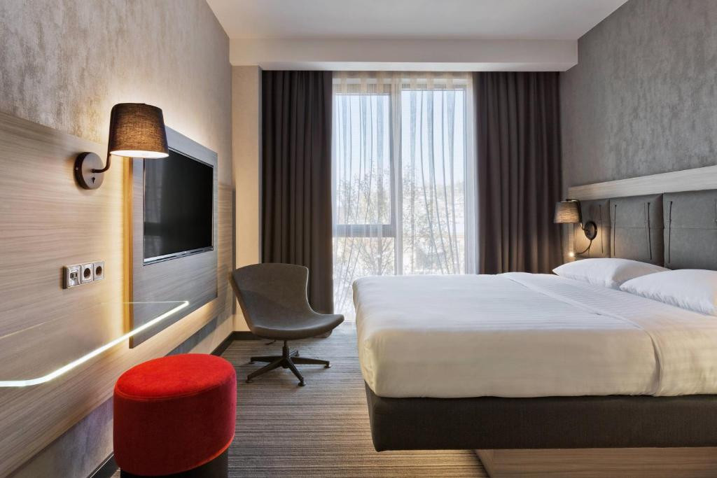 Moxy Tbilisi By Marriott 4*