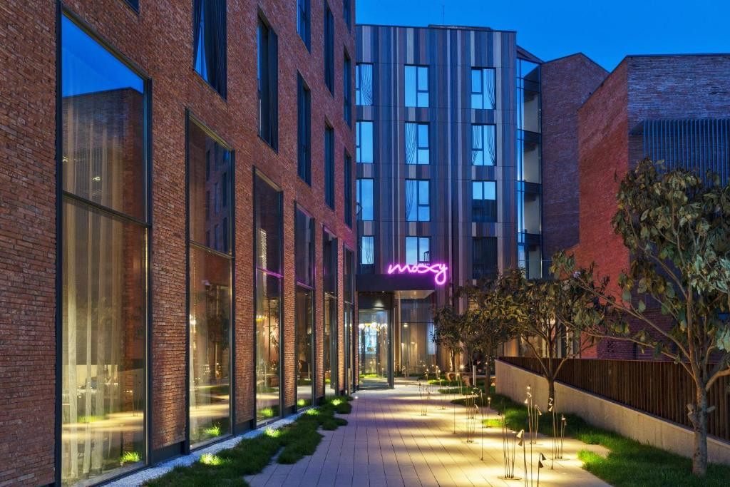 Moxy Tbilisi By Marriott 4*
