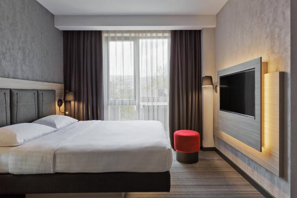 Moxy Tbilisi By Marriott 4*