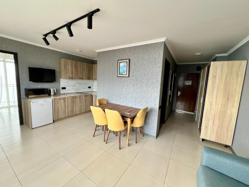 Orbi Residence 3*