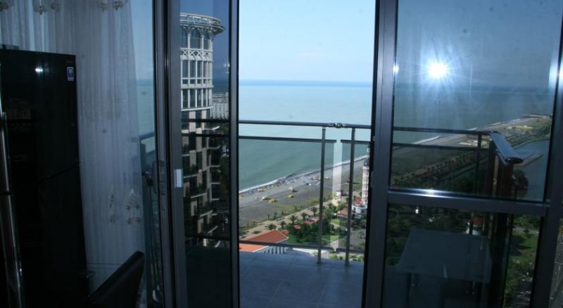 Orbi Sea Towers Apart Hotel 3*