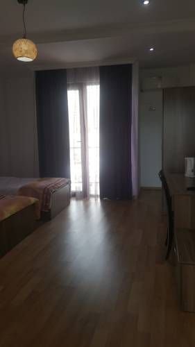 Oscar Hotel Batumi 3*