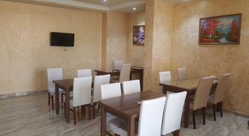 Oscar Hotel Batumi 3*