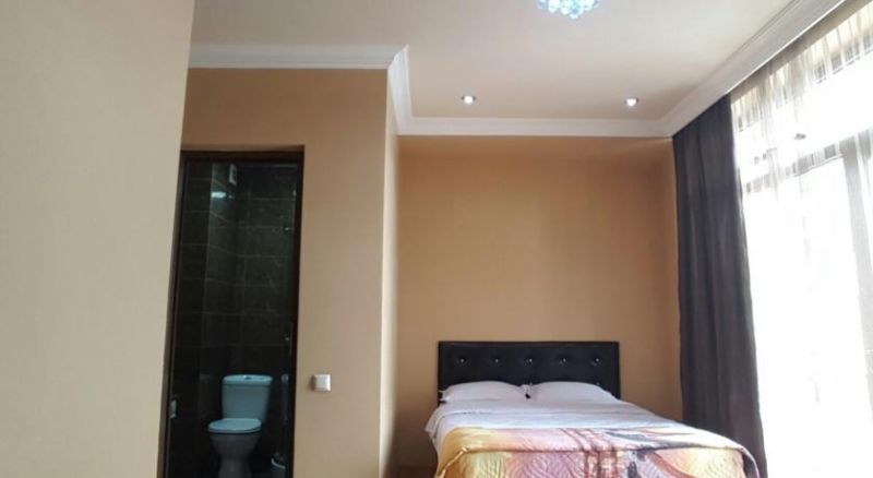 Oscar Hotel Batumi 3*