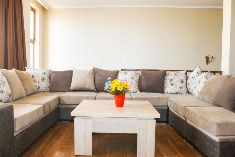 Residence Hill 4*