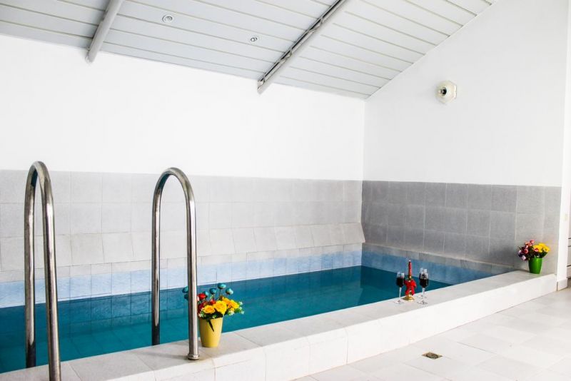 Residence Hill 4*