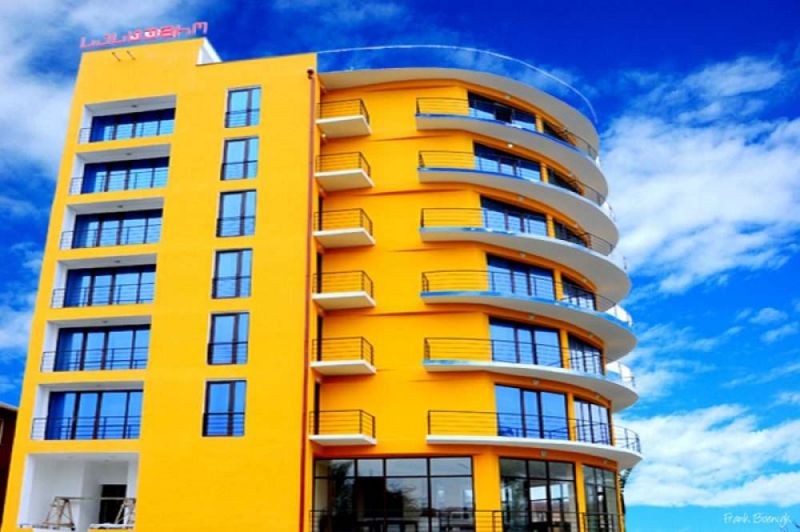 Shine Kobuleti 3*