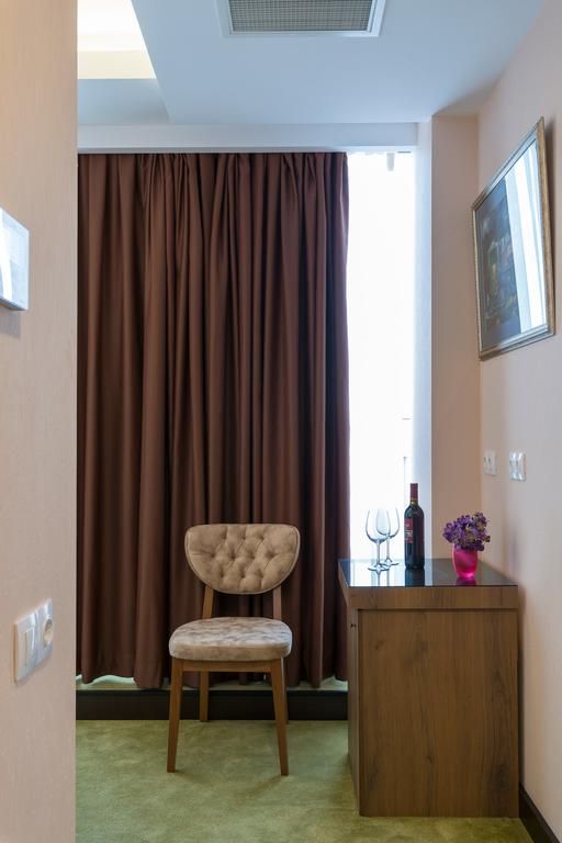 Veranova Hotel 4*