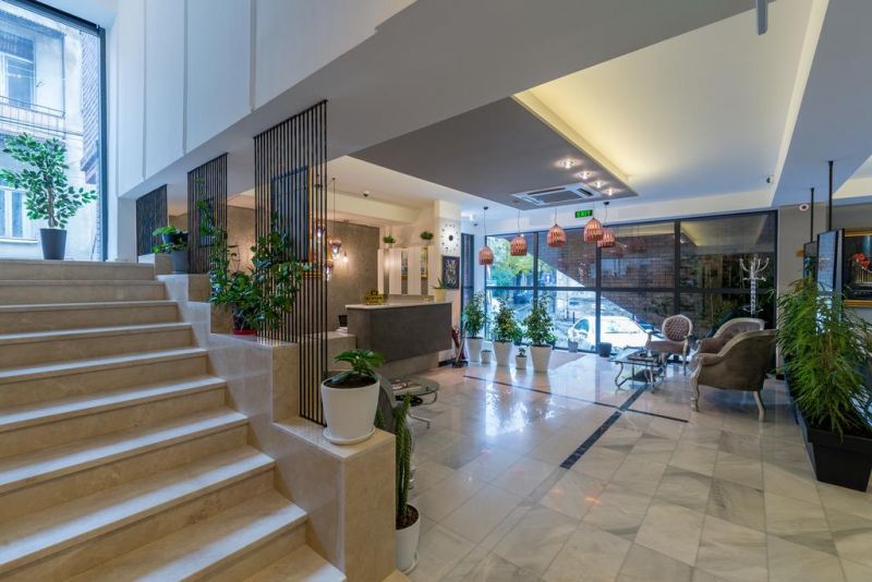 Veranova Hotel 4*