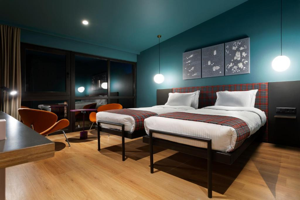 Zeg Hotel 4*