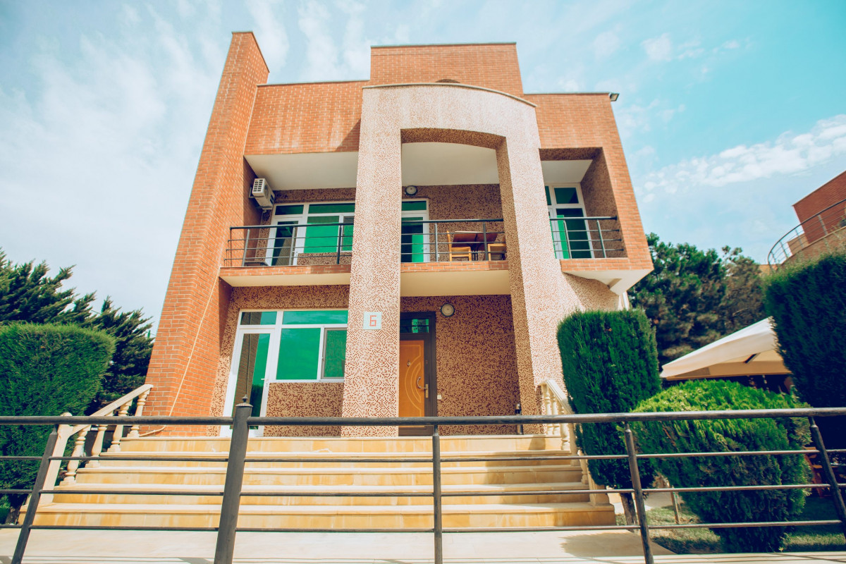 Panorama Villa Lux 4*
