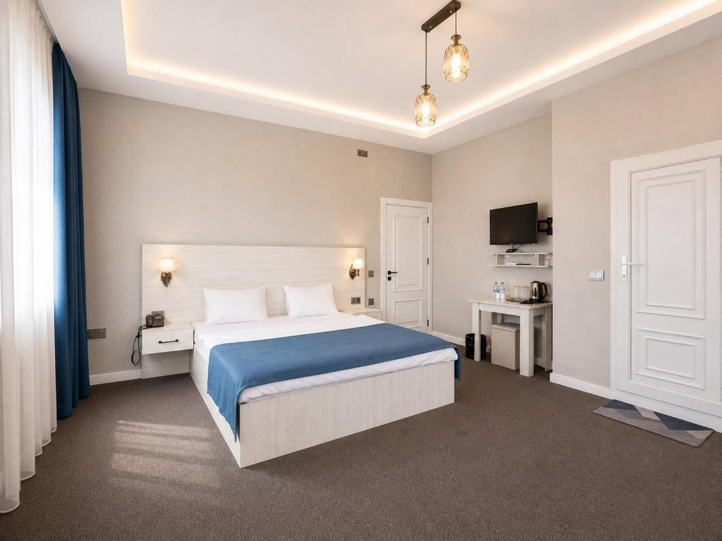 Central Baku 4*