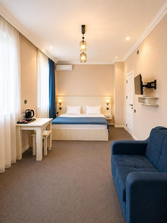 Central Baku 4*