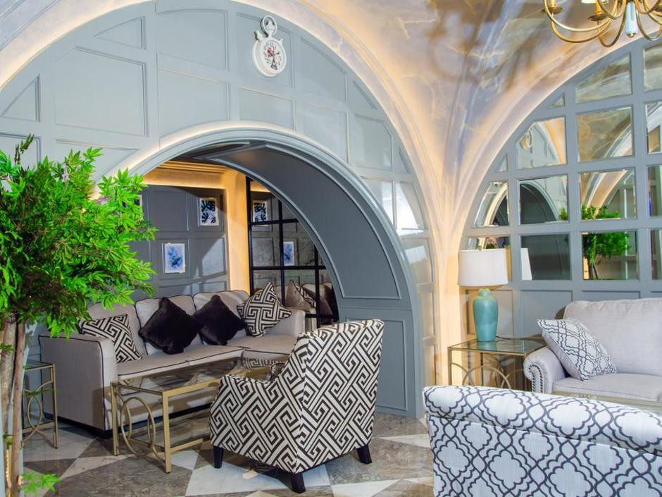 Theatrum Hotel Baku 5*