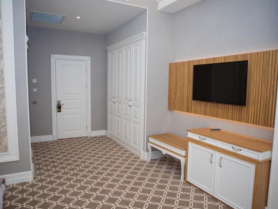 Theatrum Hotel Baku 5*