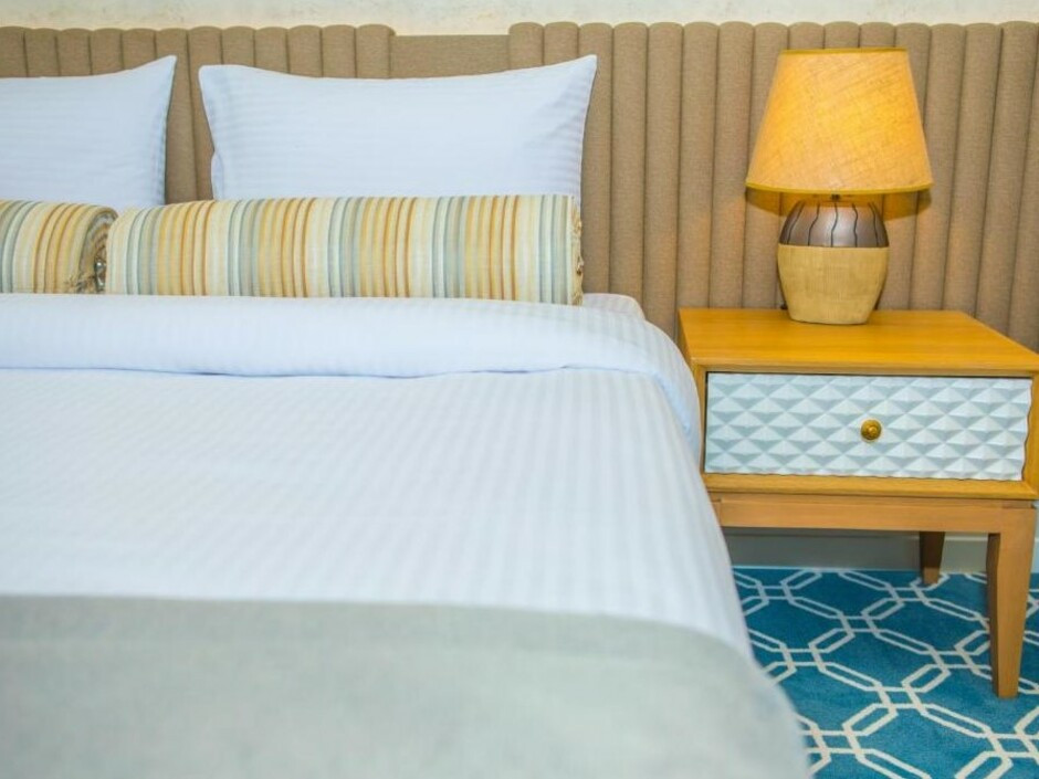 Promenade Hotel Baku 5*