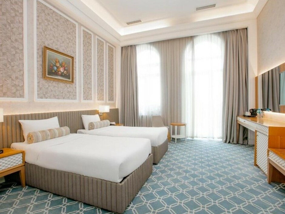 Promenade Hotel Baku 5*