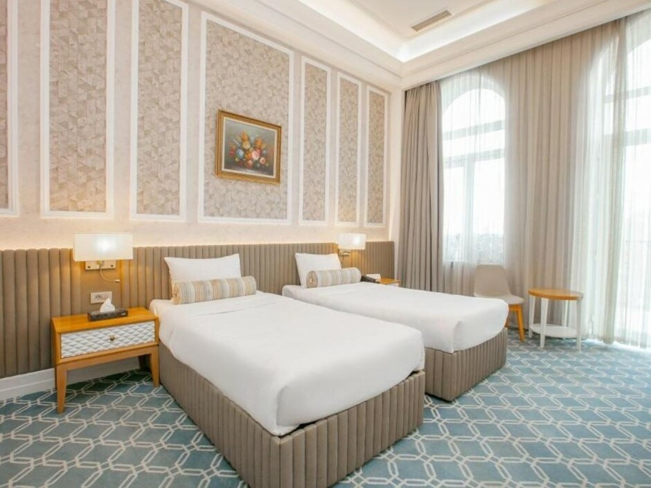 Promenade Hotel Baku 5*