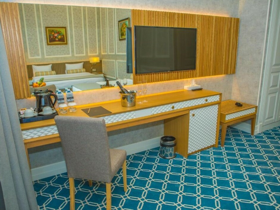 Promenade Hotel Baku 5*