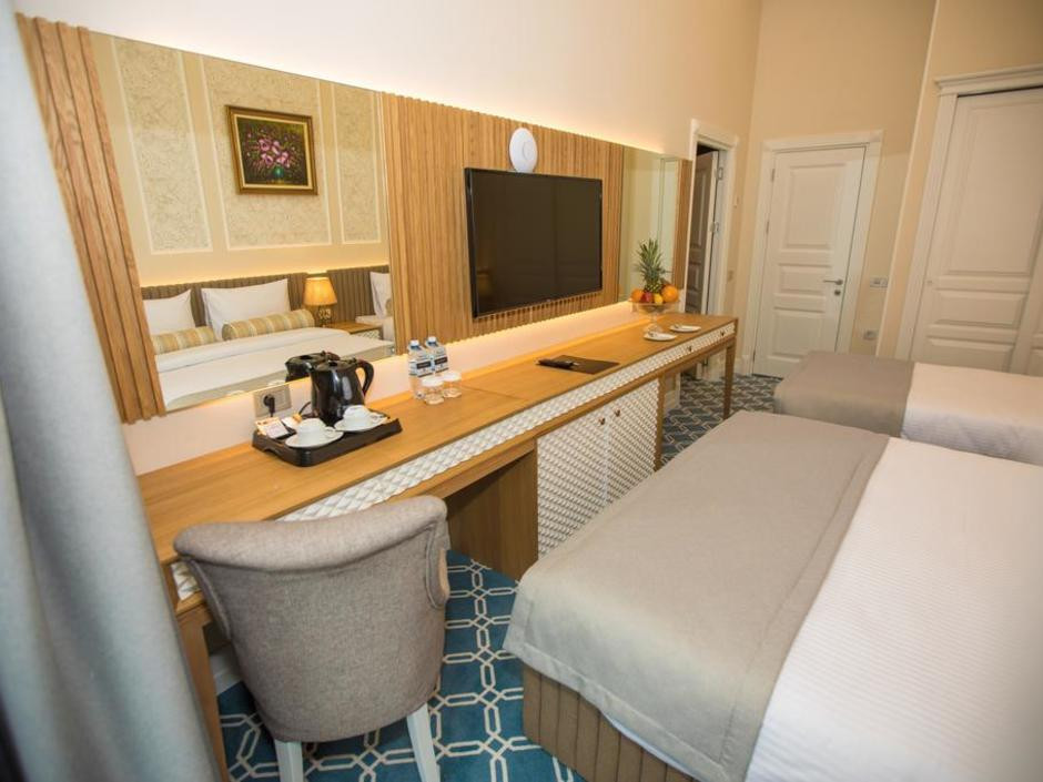 Promenade Hotel Baku 5*
