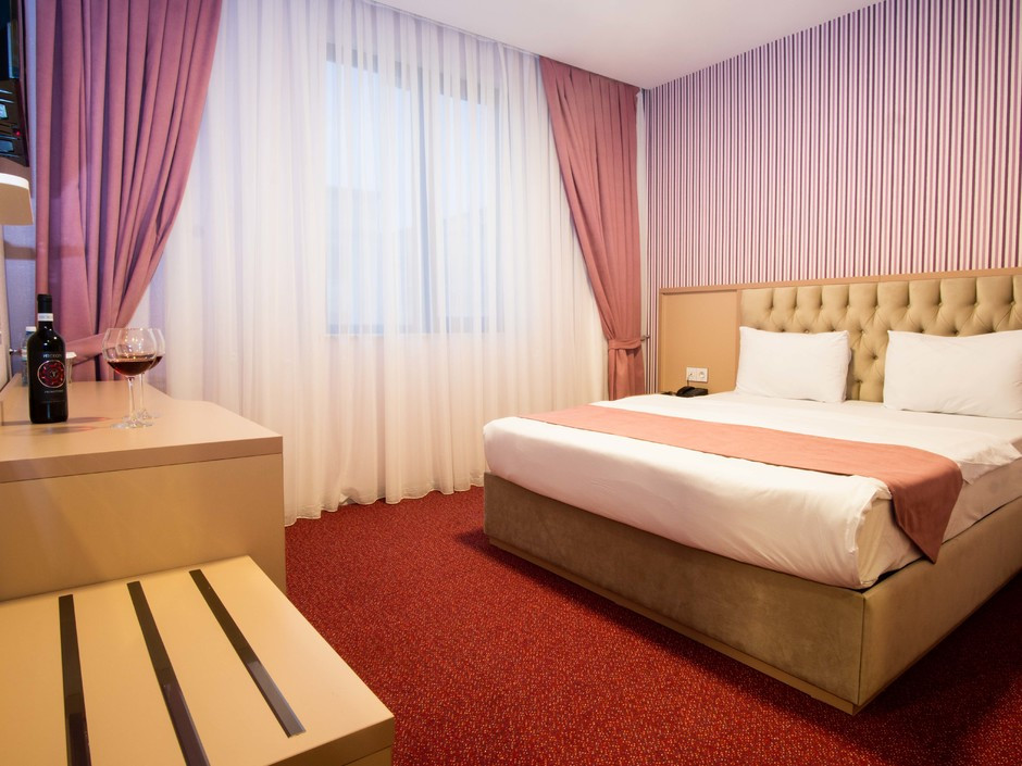 Altus Hotel 5*