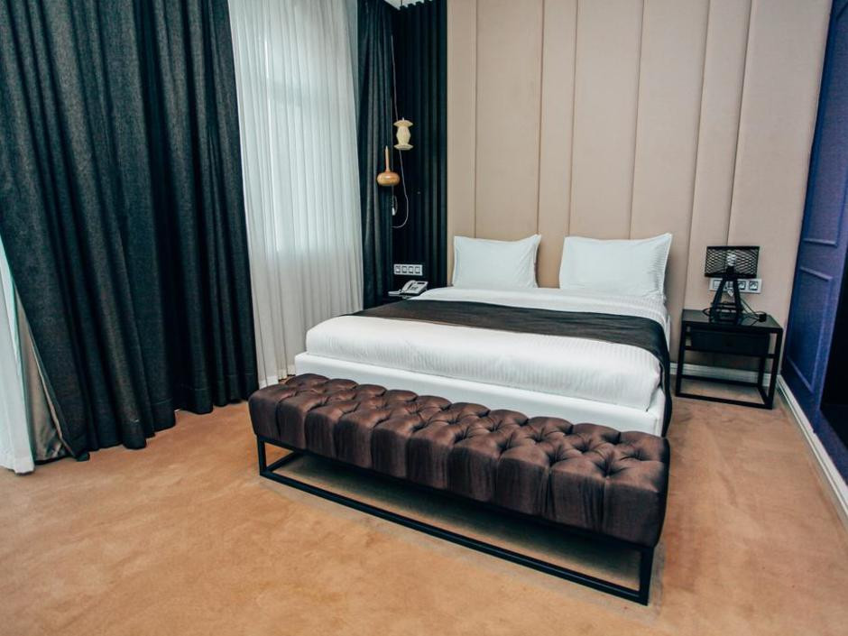 Ivy Garden Hotel 4*
