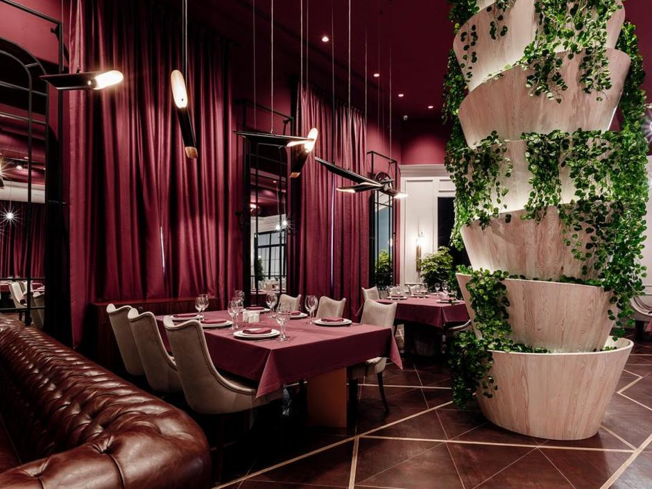 Ivy Garden Hotel 4*