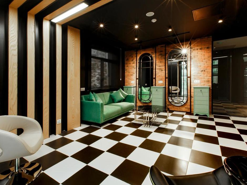 Ivy Garden Hotel 4*
