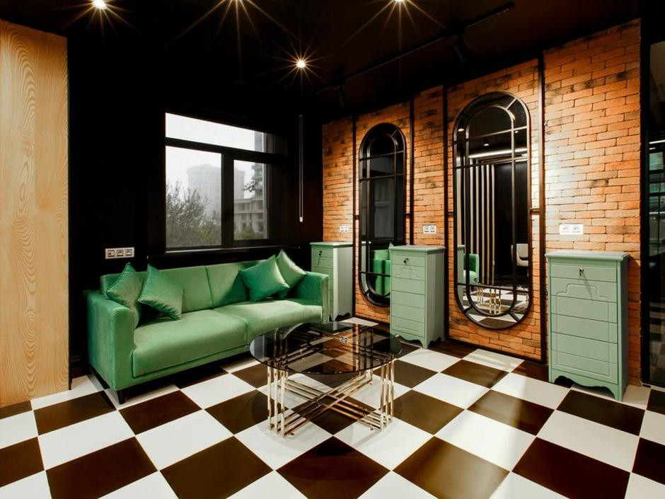 Ivy Garden Hotel 4*