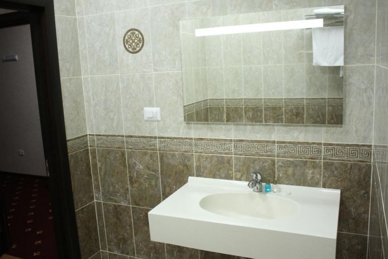 Abu Turan  3*